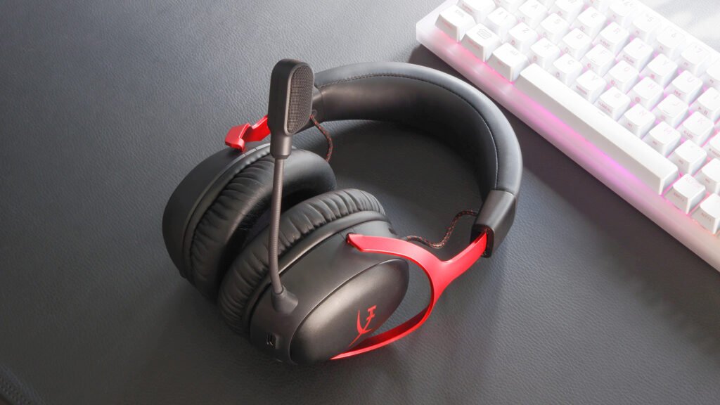 Auriculares hyperx cloud iii wireless